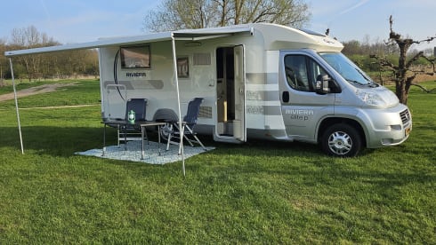 Zweisitziger Fiat Alcove aus dem Jahr 2010