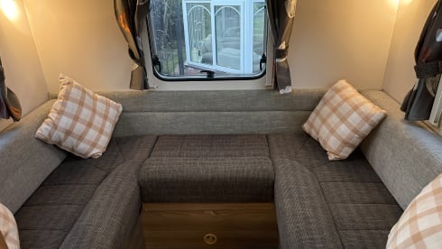 Coastal Campers – Cabane Fiat 6 couchages de 2016