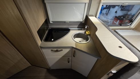 4p Knaus semi-integrated from 2020