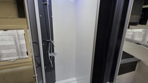 Usefleer travel home – 5p Chausson semi-integrated uit 2021