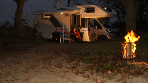 FreeLiving – AUTOMATIC with level system, extra long beds. ALSO WINTER