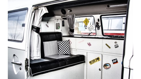 Pedro – Classic VW Campervan - Wedding and Prom Hire 