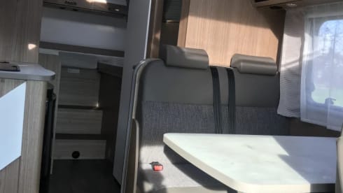 Brand new camper Carado model 2022 (Hymer factory) Type T337 for rent 