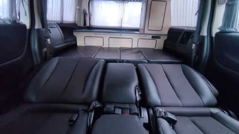 Ebisu 5 Sleeper Camper W