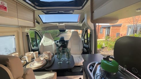 Frida  – Dreamer 55UP large campervan