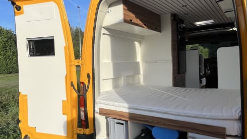 Cheerful L2H2 Camper 2020 (Off-Grid)