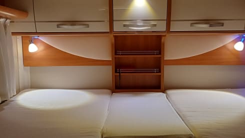 2p Hymer semi-integrated uit 2017