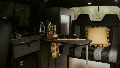 Vinnie – VW T5 Campervan Leicestershire