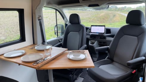 Popco – 4-Sitzer Volkswagen-Bus ab 2025