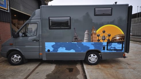 Type 7 – Unique, tough, spacious bus camper