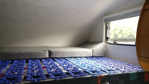 Nice compact camper with spacious kitchen