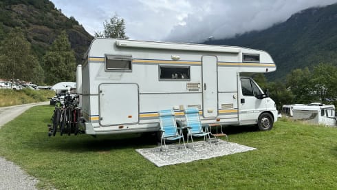 Fiat alcove camper adventure 