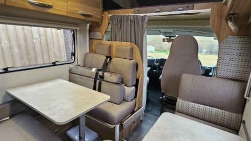 Dora the motorhome explorer  – Dora the motorhome explorer 