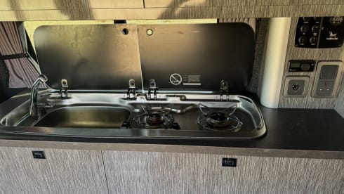 Ford-Wohnmobil mit 4 Schlafplätzen aus dem Jahr 2017
