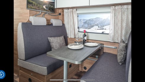 6 berth Fiat alcove 2024 weinsberg new