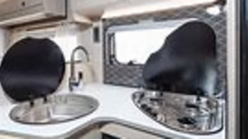 Brand New Luxury 4 Berth