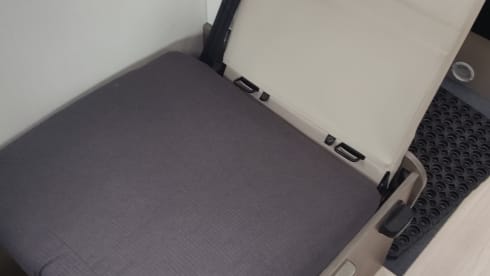 Spacious and nice driving Chausson!