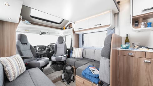 Swift Escape 684, Luxury Motorhome