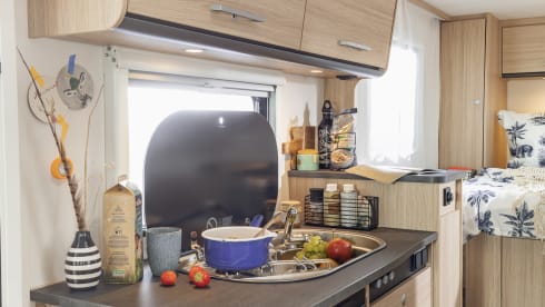 Victory – 2p Sunlight semi-integrated from 2024