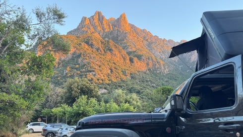 JLUR – Your Jeep Wrangler Off Road adventure starts here