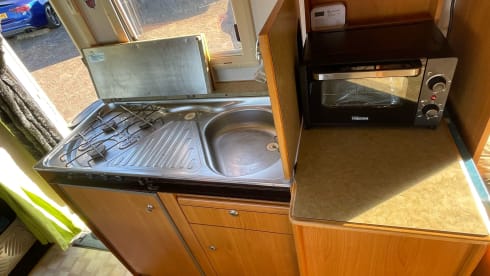 Traveller – Spacious, adventurous and reliable Fiat Ducato Traveller 6 pers.