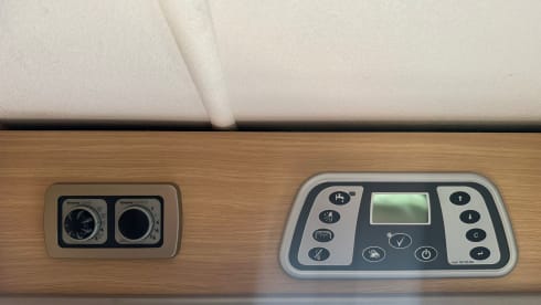 BARRY – 4 berth Fiat bessacar from 2009