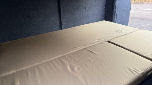 Campervan Stealth a 2 posti letto