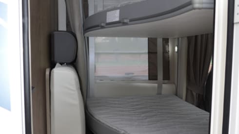 Sheddie – Luxury Motorhome With Solar Power