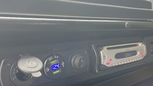Bilbo – Solar 4 Berth Off Grid VW Camper