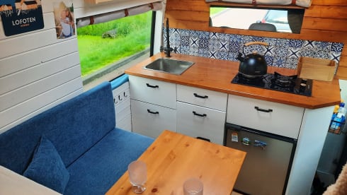 Snoet – 2p Volkswagen bus from 2021