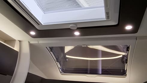 Mobile-Home –  Nordic Edition 627GA Sky Ford 170 AUTOMAAT uit 2025 