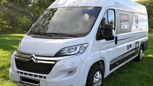 Offgrid 4 persoon Campervan - Elios Family 63