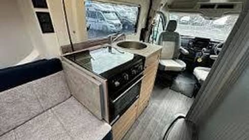 Bailey – 2 Berth Bailey Automatic Campervan 2024