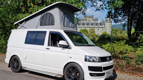 Buffy – White VW T5