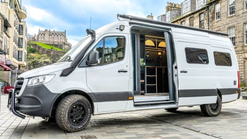 Harris – 2 berth Mercedes-Benz integrated from 2023