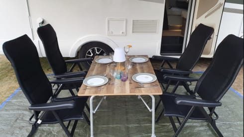 Pak de Sleutels, Niet de Grenzen