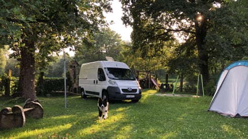 Vannis  – Compact yet spacious camper van