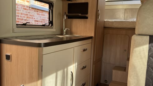 Stories_on_wheels – 6p Giottiline alcove uit 2024