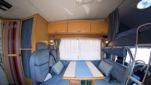 SILVANA – Elegance, for: family, friends, work, honeymoon (NO FOREIGN OR ANIMALS)