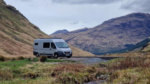 Luna – Let Luna show you around Scotland!