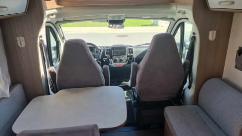 5p Carado semi-integrated from 2022