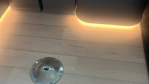 OffRoad Living to the fullest – WESTFALIA CAMPER voor 4 personen ( 4 x 4 )