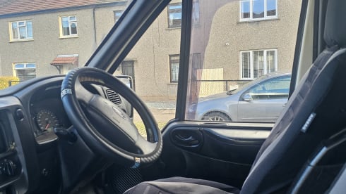 BEVan – 3 berth family and pet friendly campervan 