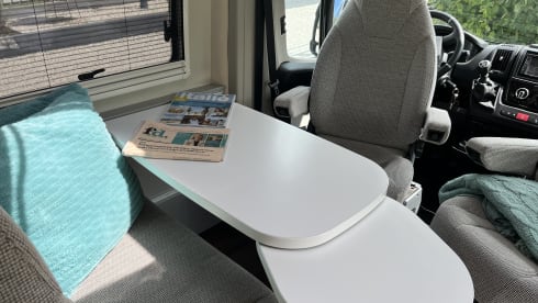 Freedom – Hymer camper bus Free 600 year 2018
