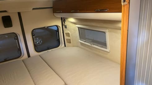 Adria Twin SLX, bed length, km free, (e-bike) bicycle carrier 