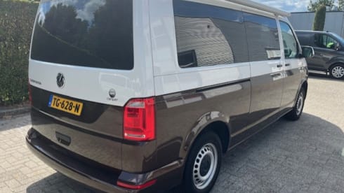 4p Volkswagen bus uit 2018