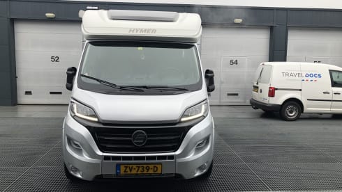 Hoofddorp  – Luxurious and well-maintained 2p Hymer from 2019 - Automatic