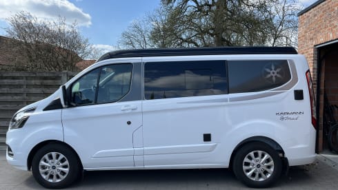 Ford met hefdak – 5p Ford campervan from 2025