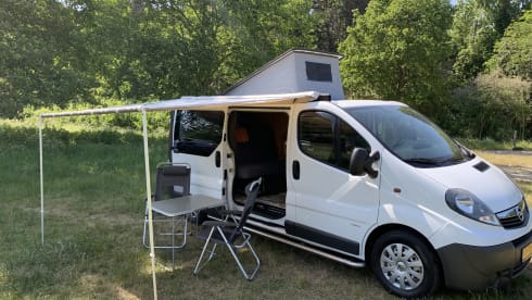 KIWI  7 – Opel Vivaro (ECO) bus camper . completely self-sufficient