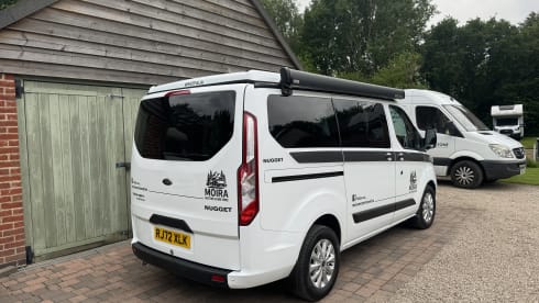 Henry – 4 berth Ford campervan 